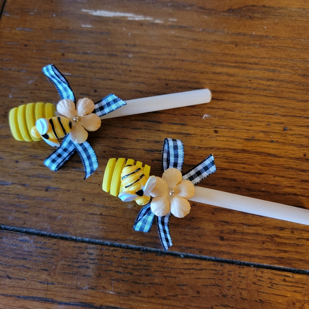 Honey Dippers